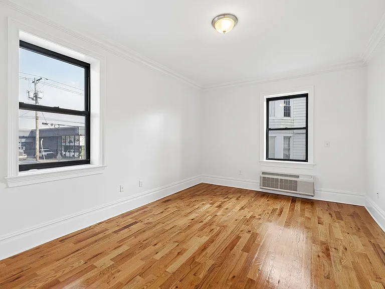 Ponciana Apartments: Contemporary Comfort and Affordable Luxury in North Bergen! — Photo 8