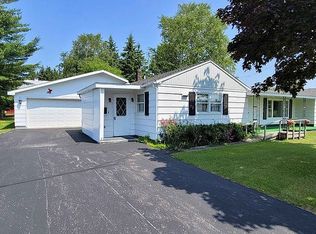 1051 County Road 442, Cooks, MI 49817