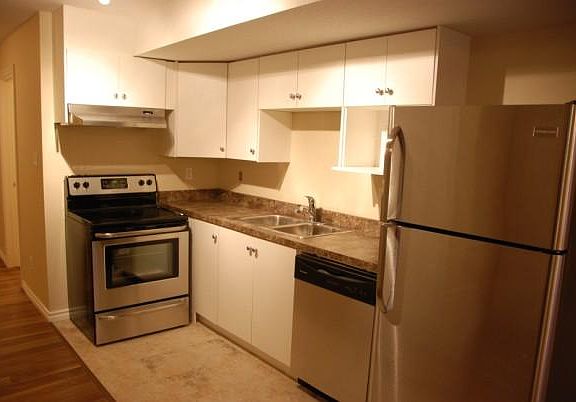 2nd image of Basement 125 St #12036