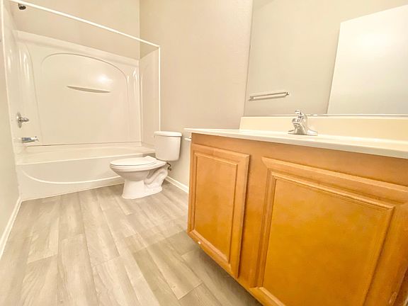 2nd image of 3109 Hartley Cove Ave