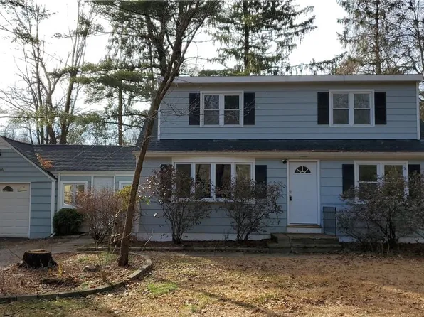 166 Shenandoah Road, Hopewell Junction, NY 12533