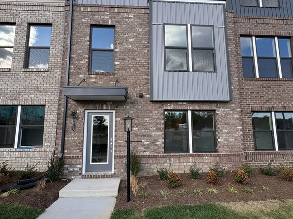 9935 Golden Trout Ln #1, Glen Allen, VA 23059