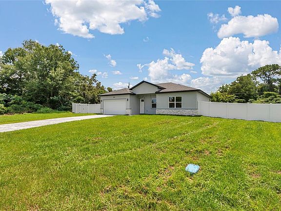 4th image of 3888 SW 157th Place Rd