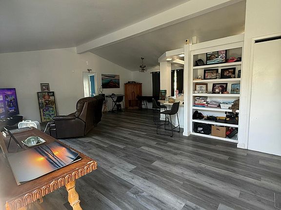 2nd image of 1317 N V St Space 145