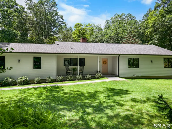 2 Charcoal Lane, Westport, CT 06880
