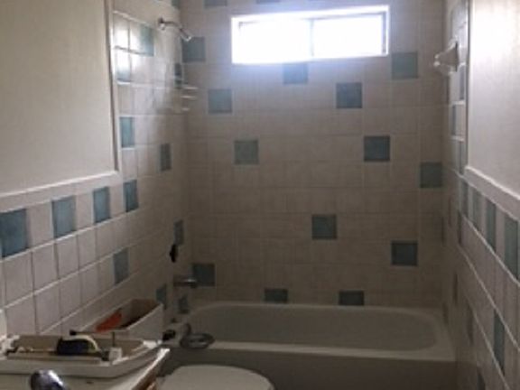 5th image of 3400 Gumwood Ave