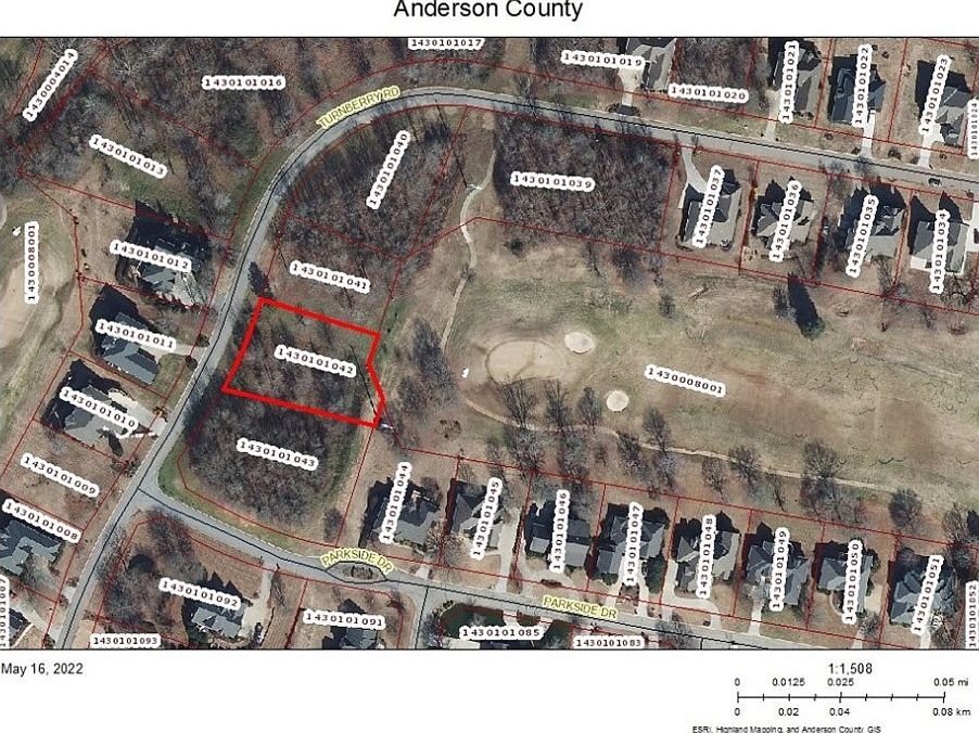2nd image of 114 Turnberry Rd