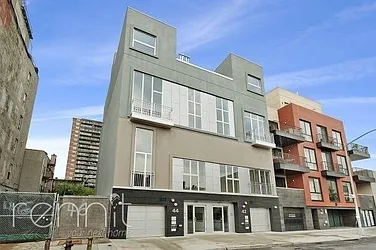 Rented by Rennit Inc.