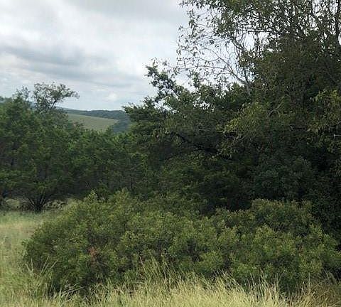 2nd image of 480 Village Top