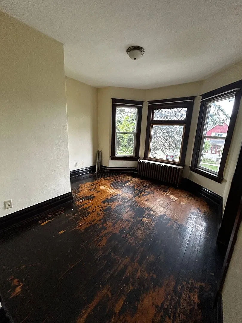 1209 N 16th St — Photo 3