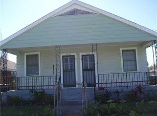 7910 Danube Rd, New Orleans, LA 70126