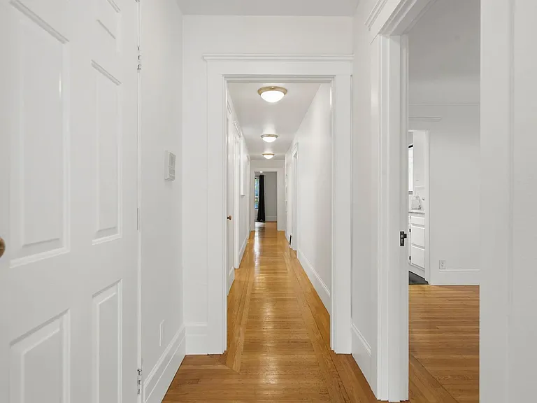 75 Lafayette St #1 — Photo 16
