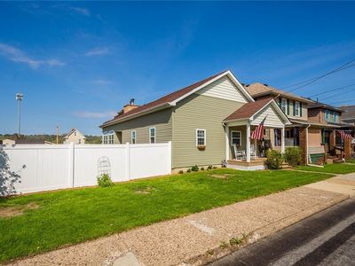 233 N 18th Ave, New Brighton, PA, 15066