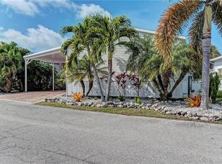 16 Rotterdam Dr, Punta Gorda, FL 33950