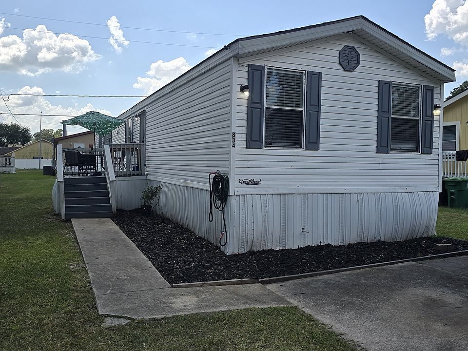 1st image of 834 Harolds Rd