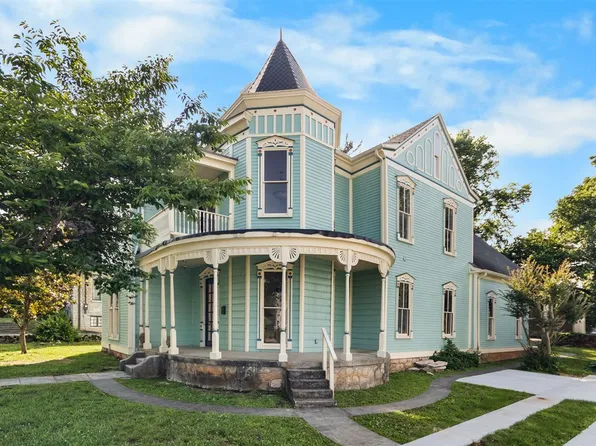 1327 State St, Bowling Green, KY 42101