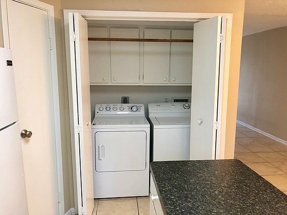Washer & Dryer Pair