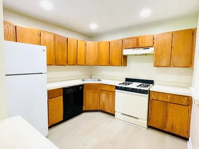3 Fisher Dr — Photo 4