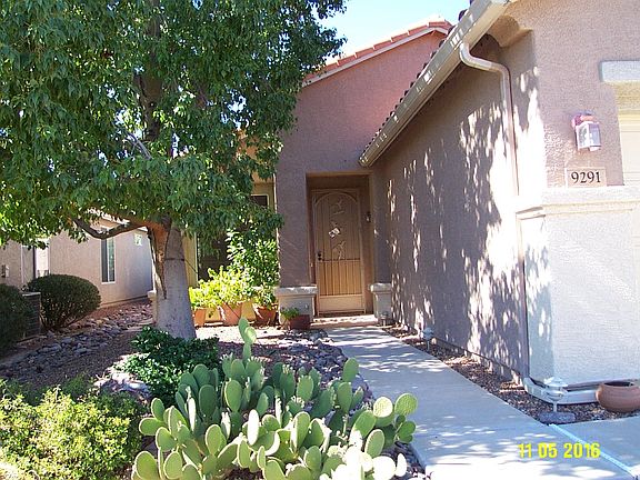 Entry W/ Security Door