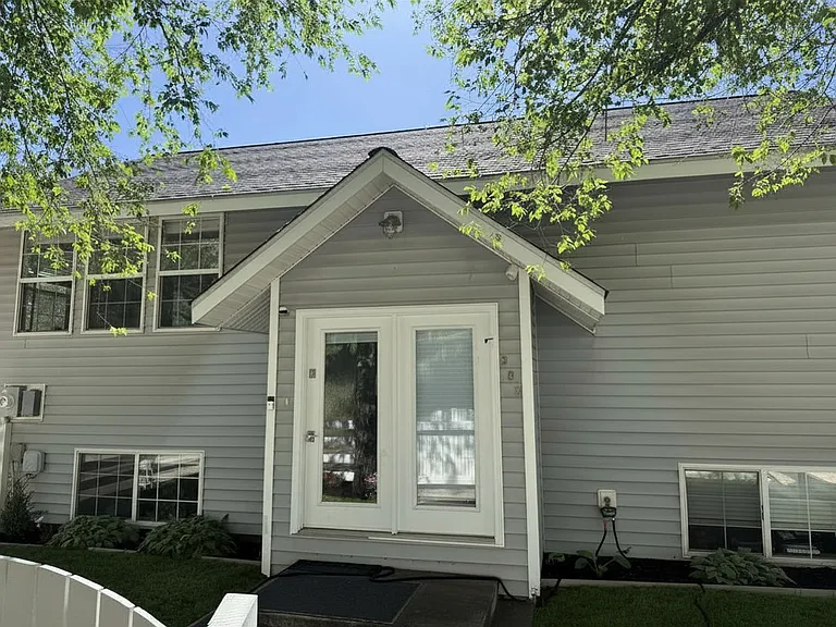 389 Grand Butte Ln — Photo 6