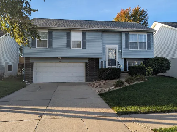 16509 Grant St, Omaha, NE 68116