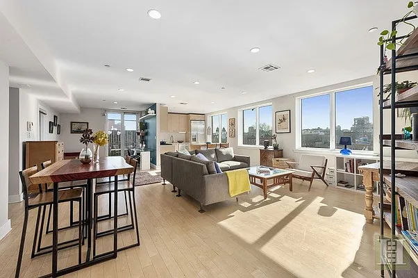 Rented by Halstead Real Estate | media 8