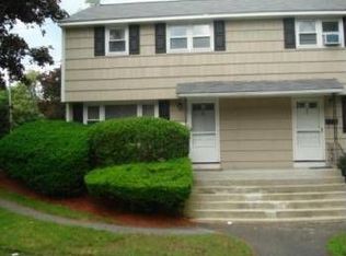 295 Cross St, Winchester, MA 01890