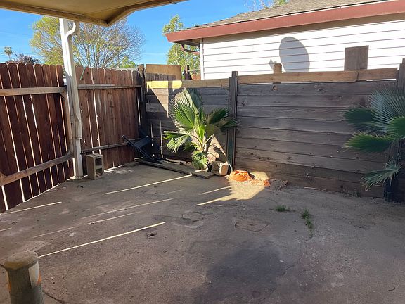 5th image of 2341 Cortez Ln