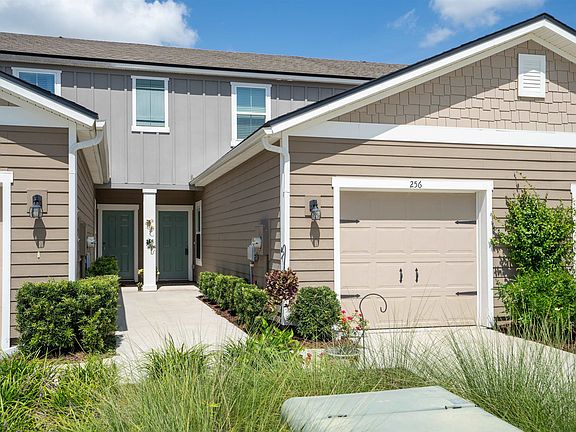 5th image of 256 Whitland Way