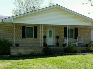 406 Howell St, Hartsville, TN 37074