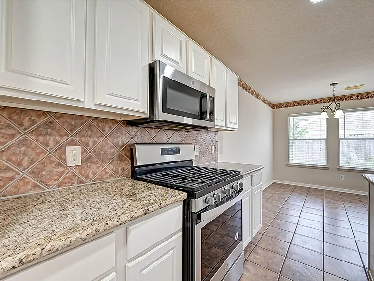 3630 Winstrome Ct — Photo 12