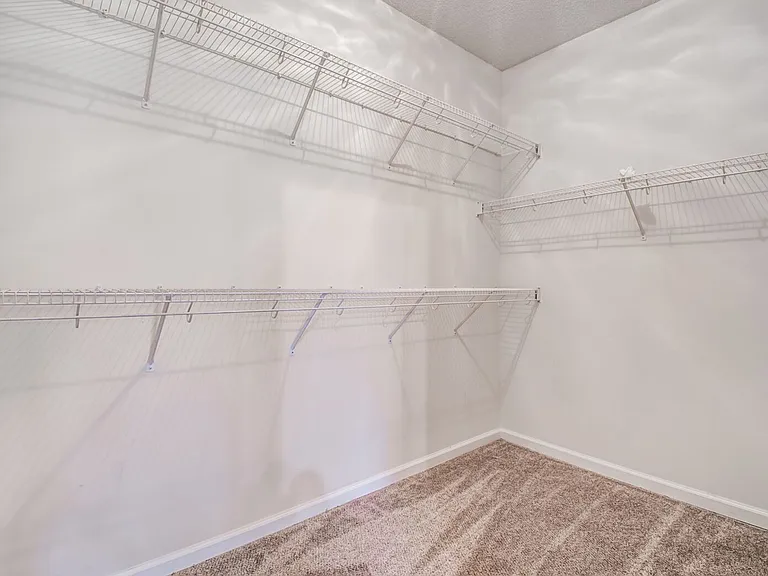 9461 Hickory Dr — Photo 26