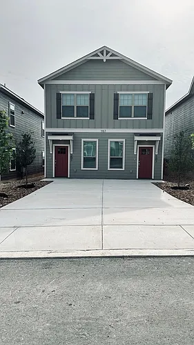 7157 Magnolia Vlg Photo 1