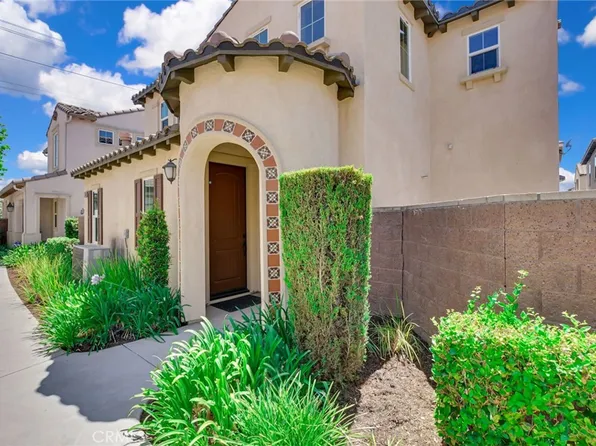 8593 Founders Grove St, Chino, CA 91708