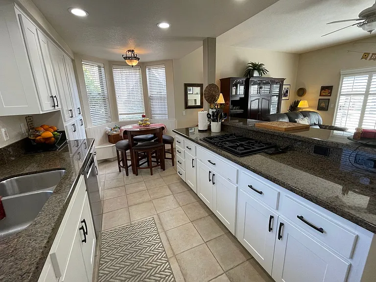 13313 Jonathon Park Ln — Photo 16