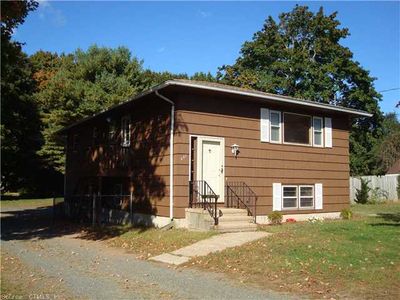 221 Foxon Rd, East Haven, CT, 06513