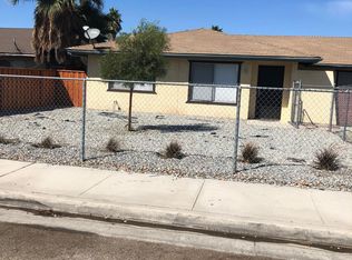 1060 Rosalia Ave, Hemet, CA 92543