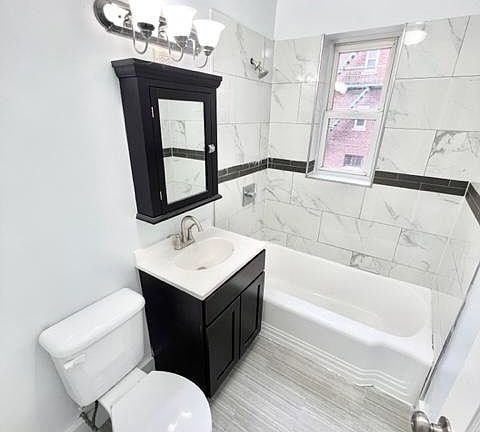 5th image of 268 Prospect St APT 2G