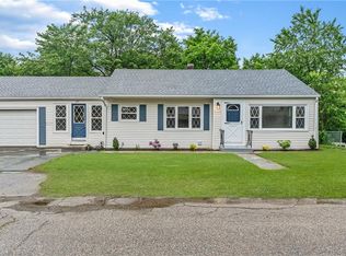 25 Saint Louis Ave, Woonsocket, RI 02895