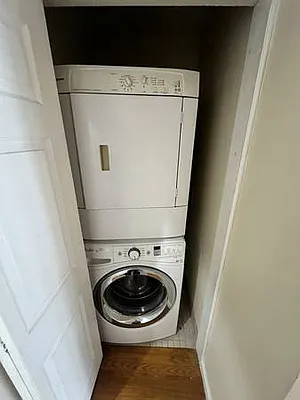 Rented by Voro Purple LLC | media 9