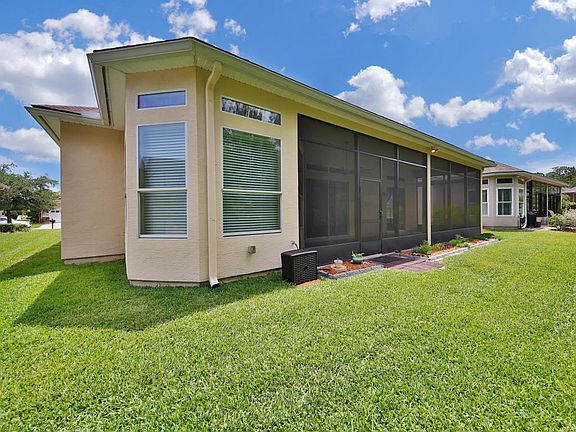 5th image of 1065 Inverness Dr