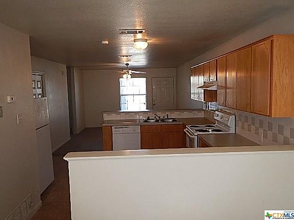 5th image of 312 S 40th St APT B
