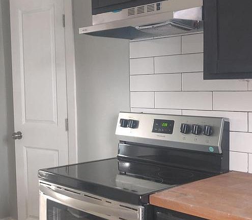3rd image of 4951 W Thompson St APT 3