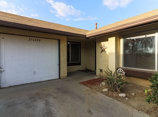 25648 White Oak Dr APT B, Hemet, CA 92544