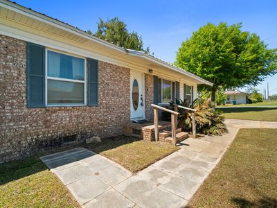 5417 College Dr, Graceville, FL, 32440