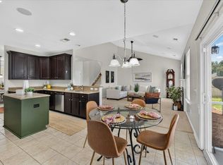 217 Palmetto Village Cir, Moncks Corner, SC 29461