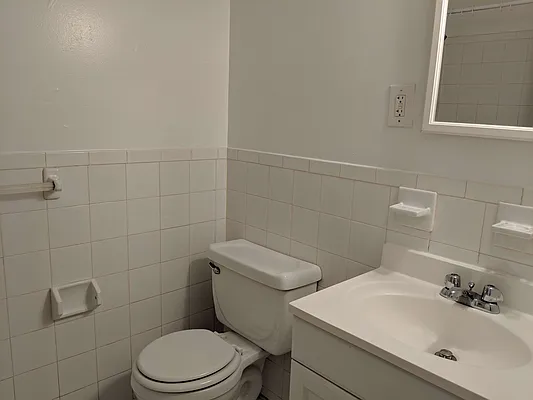 Rented by Compass | media 12