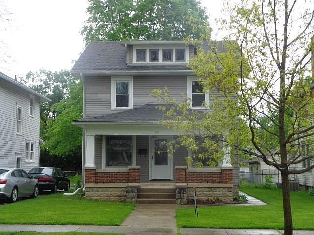 1st image of 212 W Water St