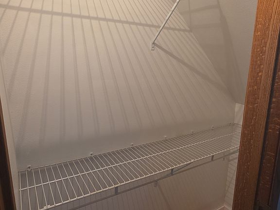 4th image of 1533 S 82nd St