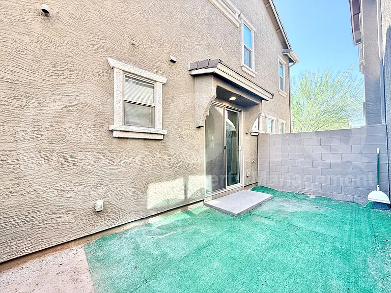 3706 S 57th Ln — Photo 26